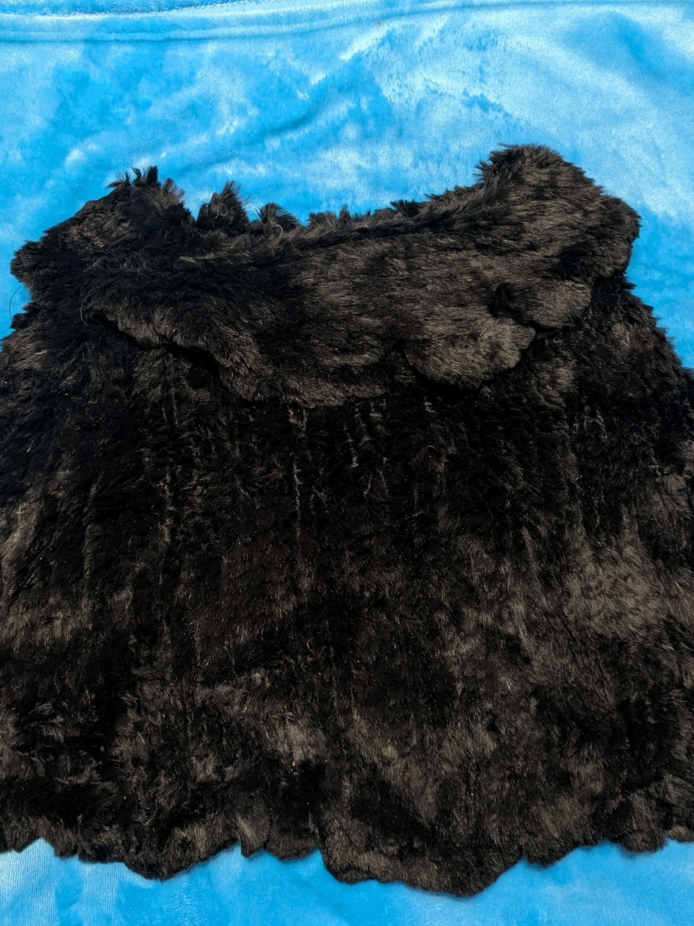 🖤 Lux Black Rabbit Fur Capelet 🖤 - Picture 2 of 3